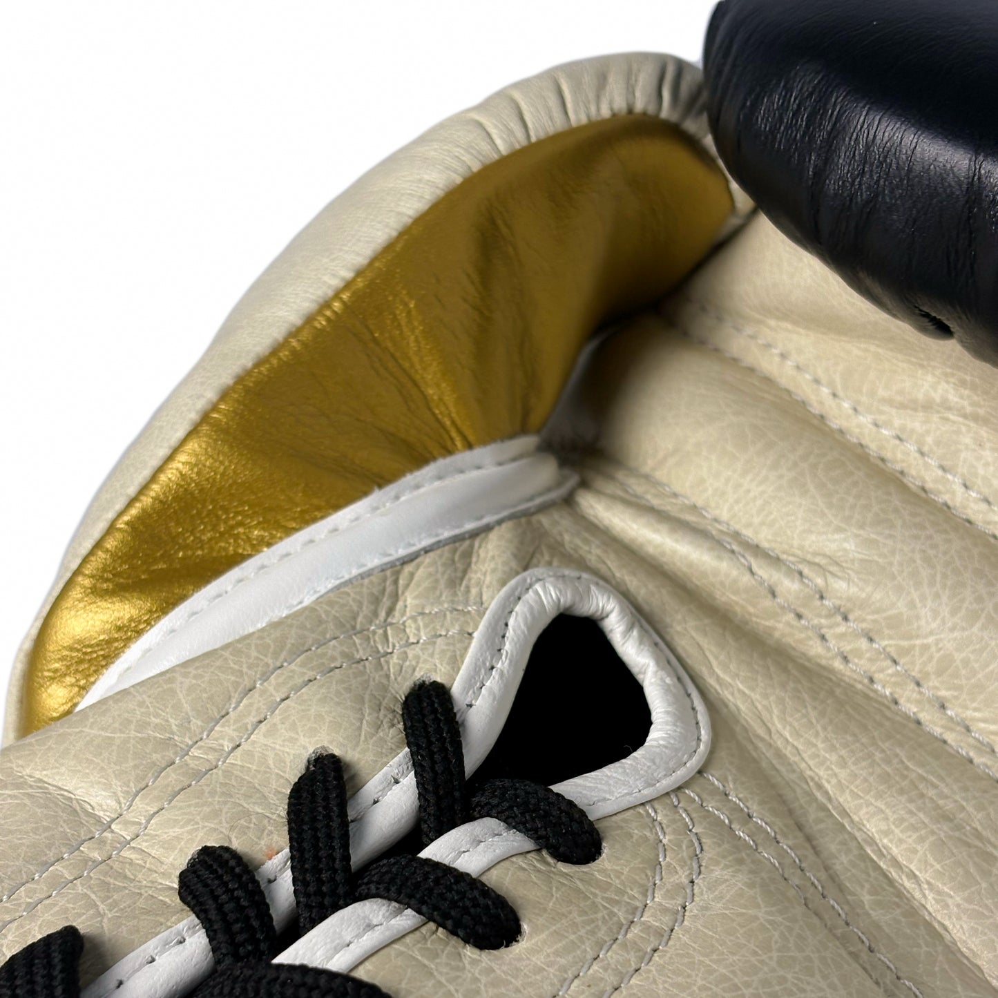Boxing Gloves IT300 – Beige & Black